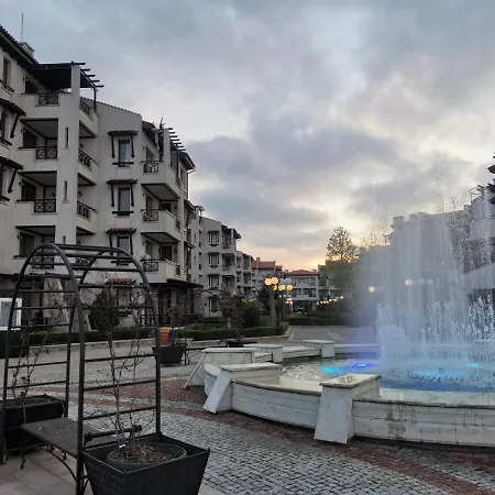 Διαμέρισμα Oasis & уютно студио оазис ризорт & спа